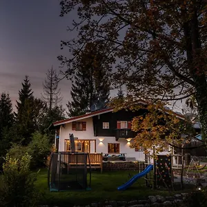 Beautiful Cosy House Near Königsee Chalet